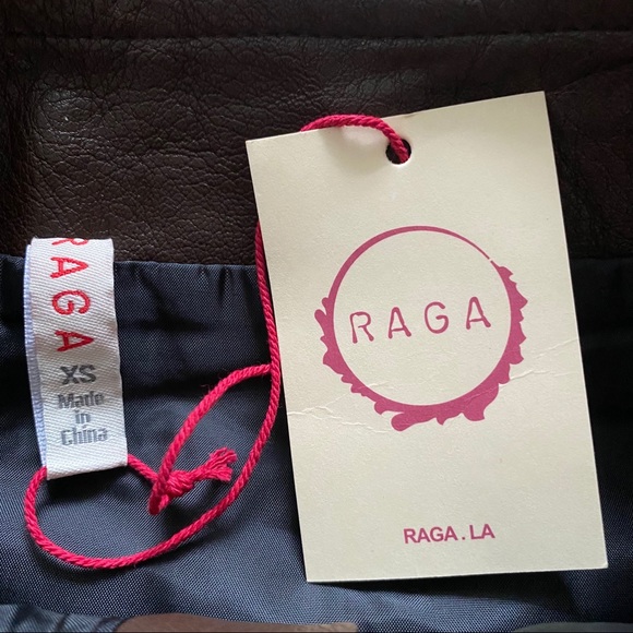 NWT Raga Brown Faux Leather Mini Skirt w/ Belt - Picture 4 of 6